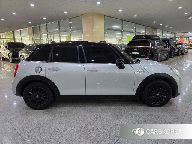 Mini Cooper S id 4250902 из Кореи 15
