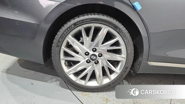 Hyundai The New Grandeur IG id 4603403 из Кореи 30