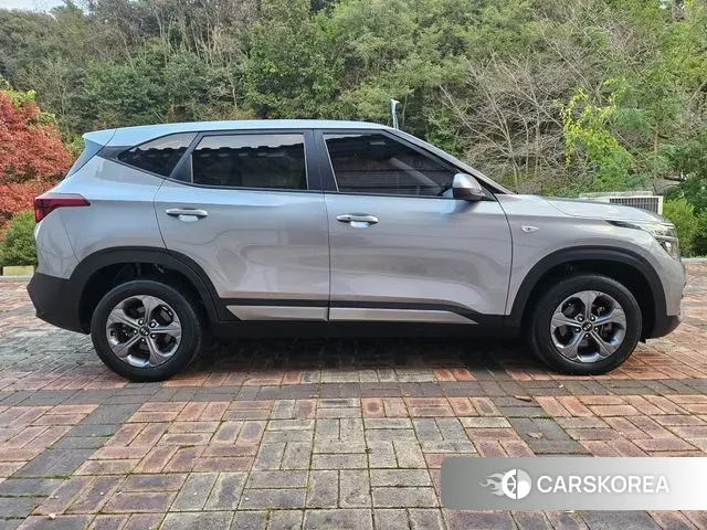 Kia Seltos id 3598588 из Кореи 15