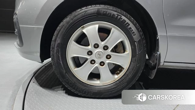 Hyundai The New Grand Starex id 4536147 из Кореи 15