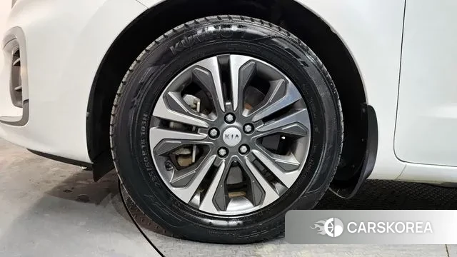 Kia The New Carnival id 3601823 из Кореи 15