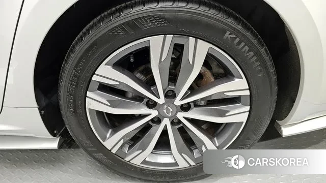 Renault Korea (Samsung) The New SM6 id 3473634 из Кореи 15