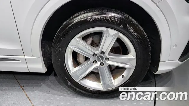 Audi Q8 (4M) id 2825987 из Кореи 15