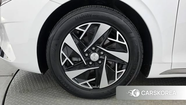 Hyundai The New Grandeur IG Hybrid id 4740505 из Кореи 29