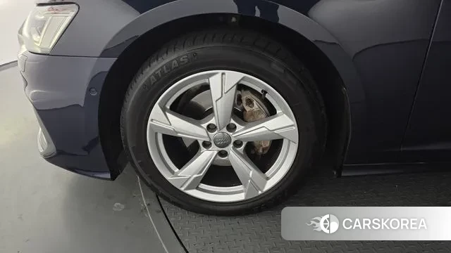 Audi A6 (C8) id 3686867 из Кореи 15