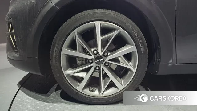 Kia The New Niro id 3591808 из Кореи 15