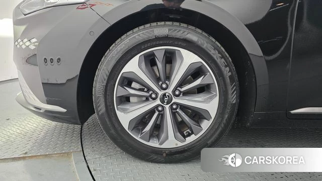 Kia K8 Hybrid id 4330545 из Кореи 26