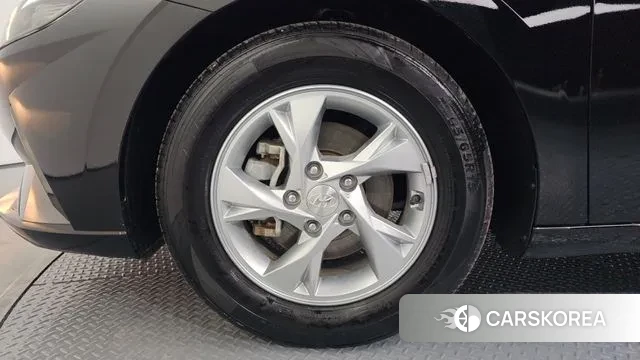 Hyundai Avante (CN7) id 3625800 из Кореи 15