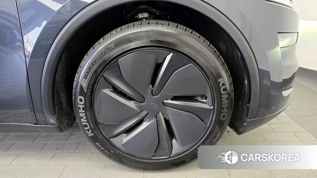 Tesla Model Y id 3837860 из Кореи 15