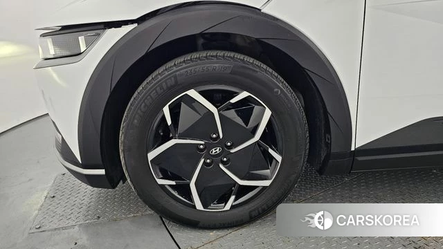 Hyundai Ionic 5 id 3794524 из Кореи 15