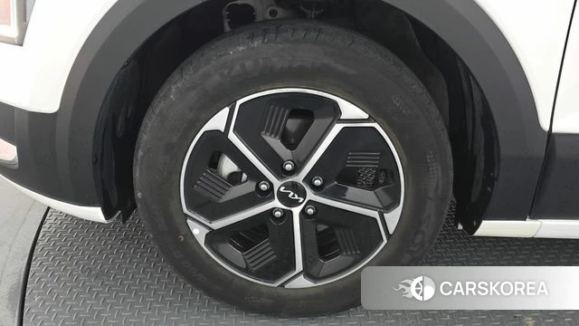 Kia Di Ol Nu Niro id 3910374 из Кореи 15