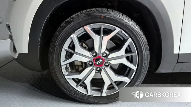 Kia Seltos id 3428762 из Кореи 15