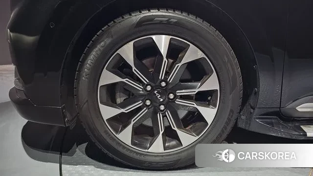 Kia Carnival 4th generation id 3208018 из Кореи 15