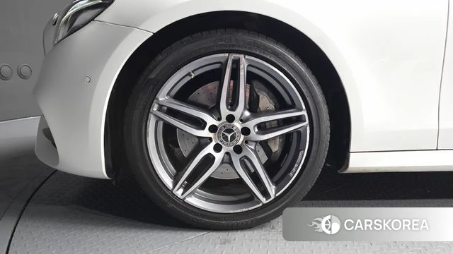 Mercedes-Benz E-Class W213 id 4519914 из Кореи 15