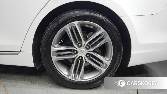 Hyundai Grandeur IG id 3853700 из Кореи 15