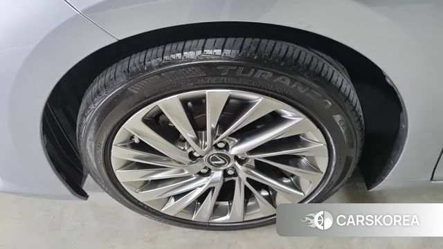 Lexus ES300h 7th generation id 4566336 из Кореи 12