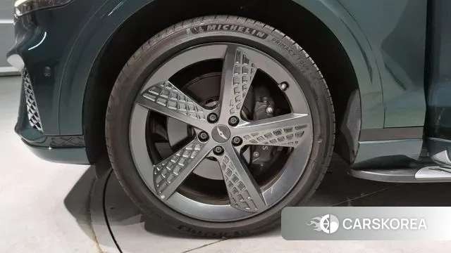 Genesis GV70 id 3042901 из Кореи 15