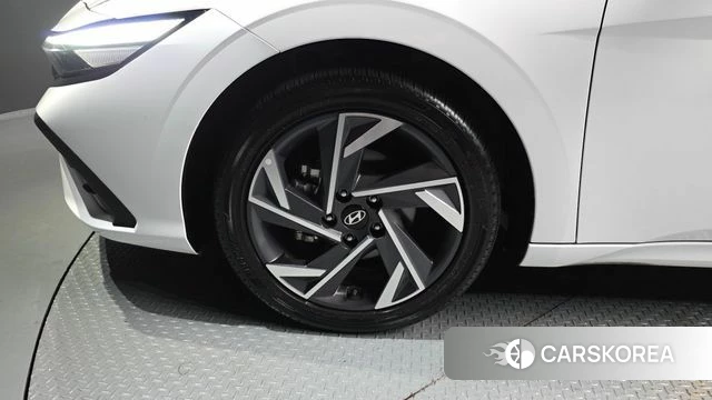 Hyundai The New Avante (CN7) id 4607626 из Кореи 26