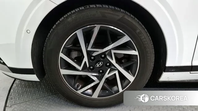 Hyundai Grandeur (GN7) id 3534140 из Кореи 15