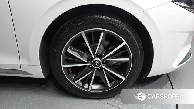 Hyundai The New Grandeur IG id 4337737 из Кореи 25