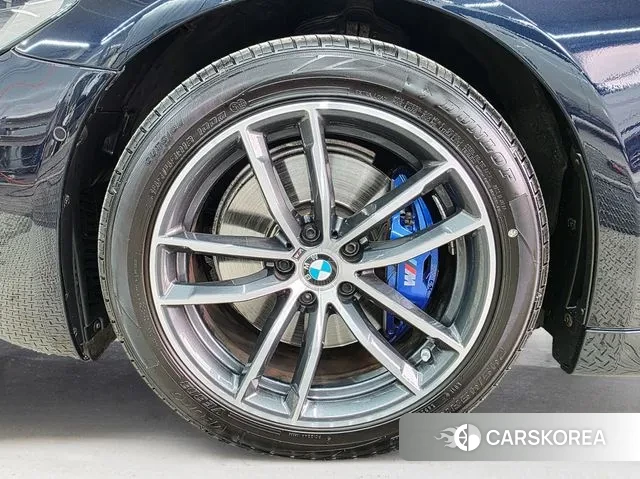 BMW 5 Series (G30) id 3478541 из Кореи 14