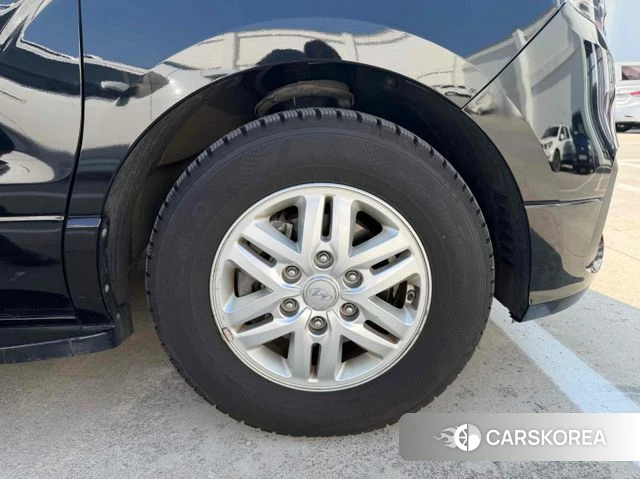 Hyundai The New Grand Starex id 3857362 из Кореи 15