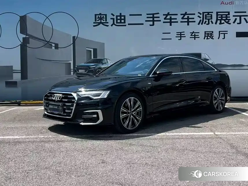 Audi A6L id 4607048 из Китая 9