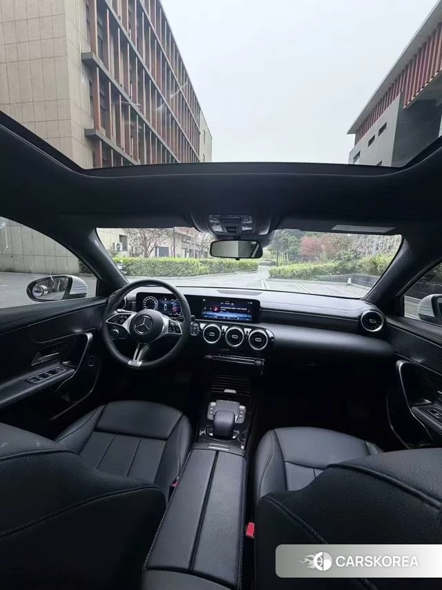 Mercedes-Benz Class A 2023 Белый из Китая, фото 5