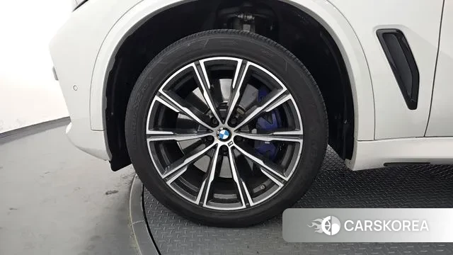 BMW X5 (G05) id 3692284 из Кореи 15