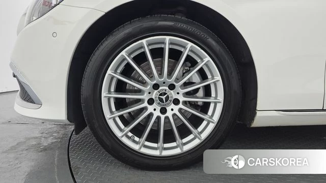 Mercedes-Benz E-Class W213 id 4401658 из Кореи 15