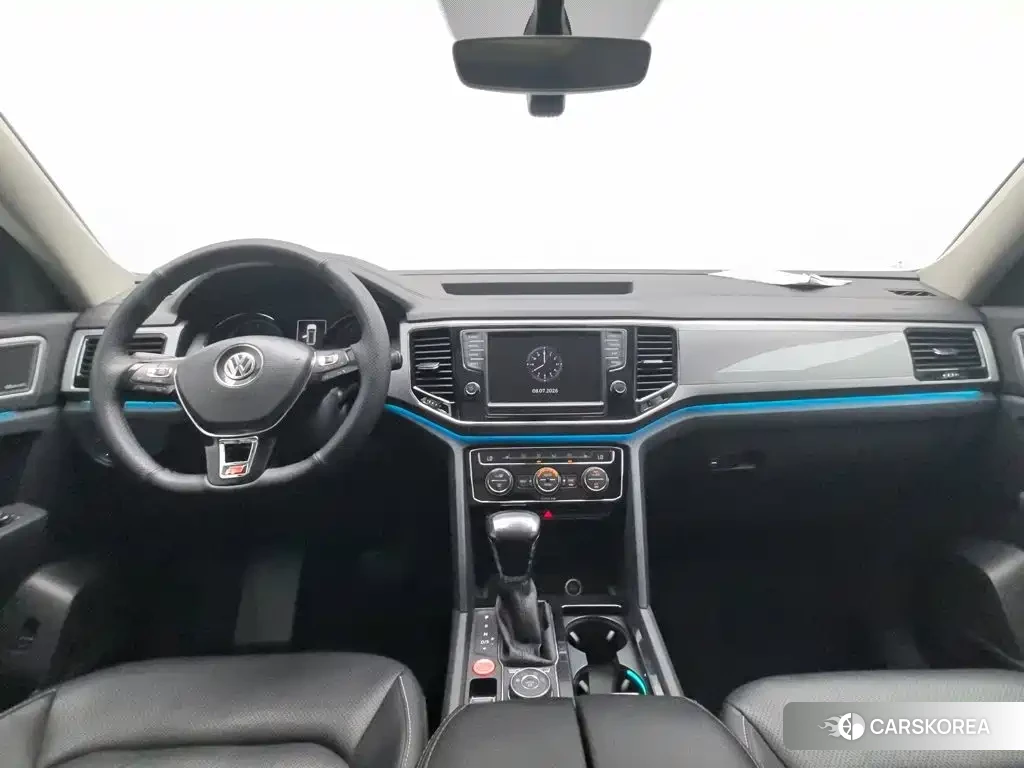 Volkswagen Touareg id 4599566 из Китая 19