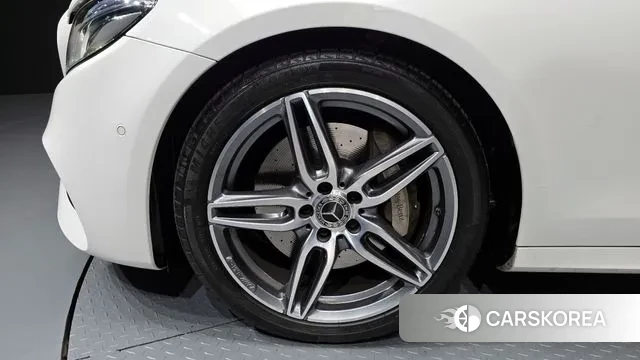 Mercedes-Benz E-Class W213 id 3484764 из Кореи 15