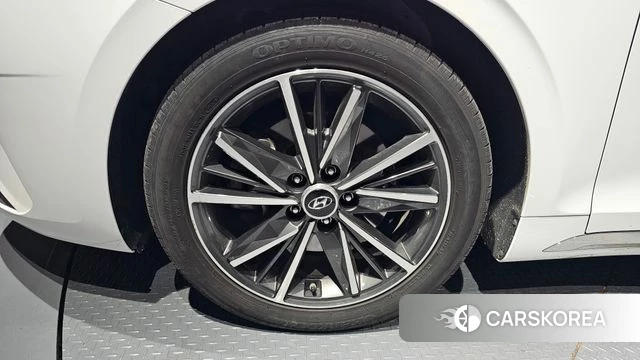 Hyundai The New Grandeur IG id 3953930 из Кореи 15