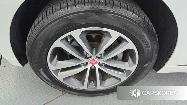 Jaguar F-PACE id 3264912 из Кореи 15