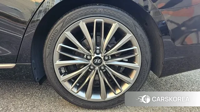 Hyundai Grandeur IG id 3588516 из Кореи 15