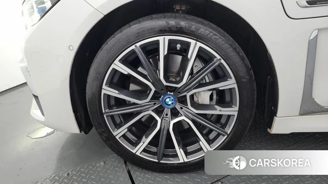 BMW 7 Series (G11) id 4488812 из Кореи 15