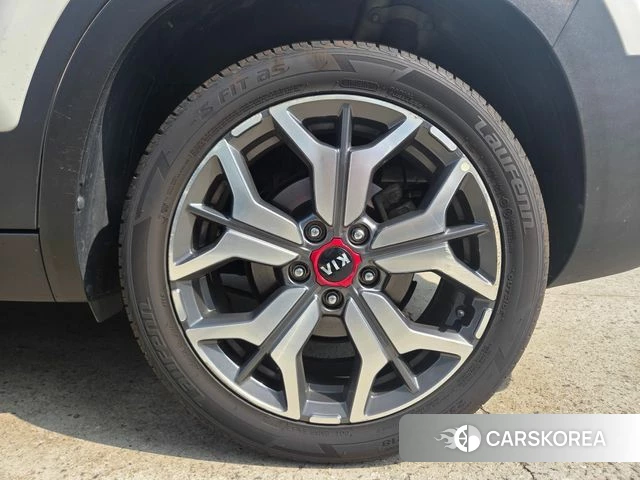 Kia Seltos id 4930157 из Кореи 10