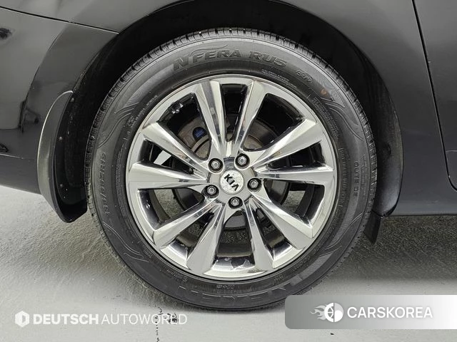 Kia The New Carnival id 4447715 из Кореи 15