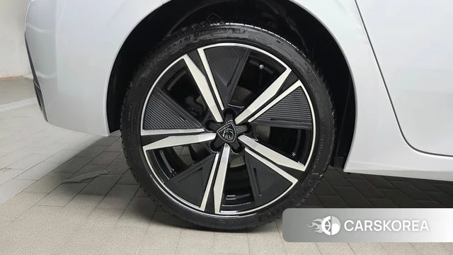 Peugeot 308 Third generation id 4701155 из Кореи 26