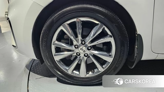 Kia The New Carnival id 4339432 из Кореи 15