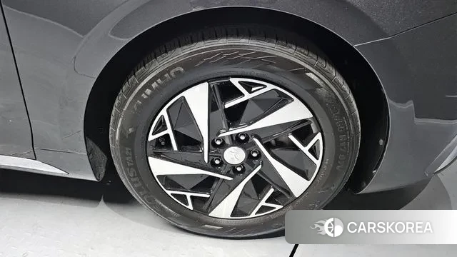 Hyundai The New Grandeur IG Hybrid id 3556818 из Кореи 15