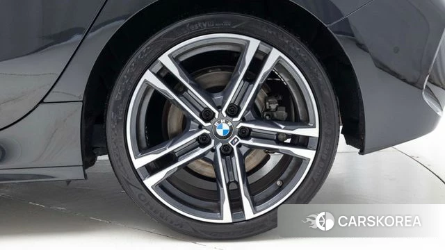 BMW 1 Series (F40) id 4641274 из Кореи 15