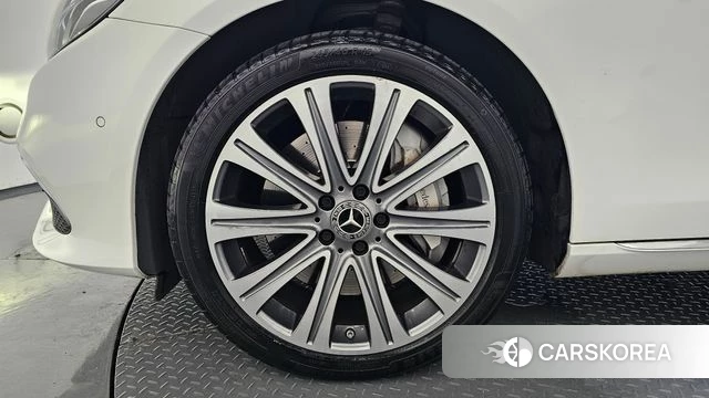 Mercedes-Benz E-Class W213 id 4344854 из Кореи 31