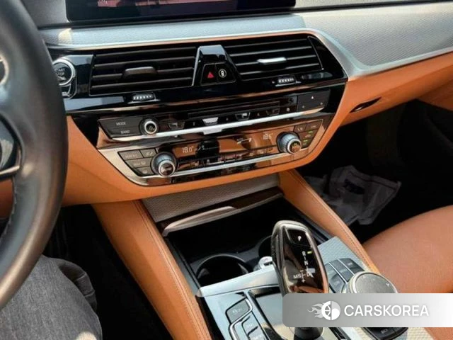 BMW 5 Series (G30) 2018 Черный из Кореи, фото 5