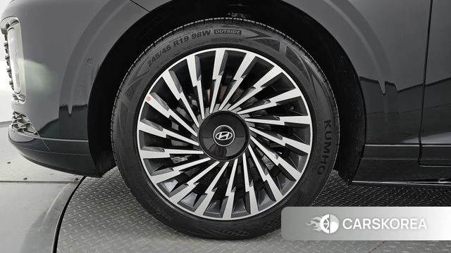 Hyundai Grandeur Hybrid (GN7) id 4200823 из Кореи 32