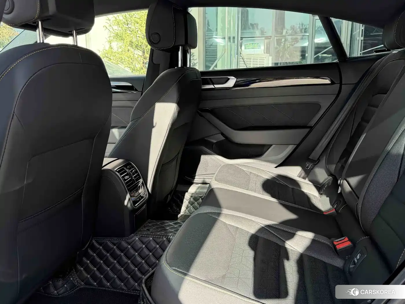 Volkswagen Arteon (CC) 2023 Silver/gray из Китая, фото 5