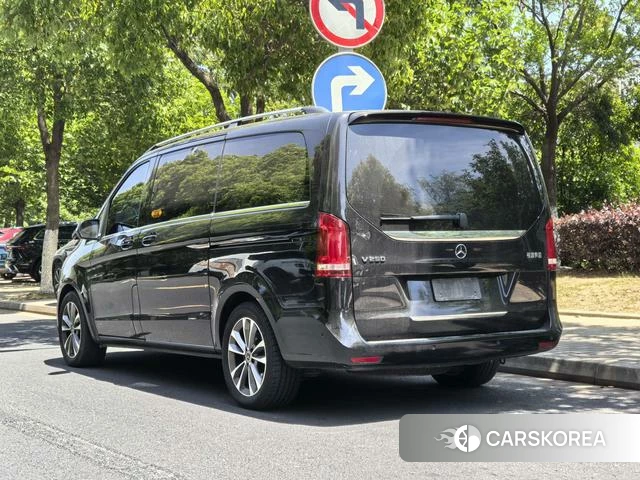 Mercedes-Benz V-class 2023 Черный из Китая, фото 6
