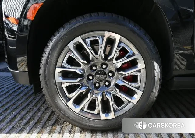 GMC Yukon id 3620647 из Кореи 12