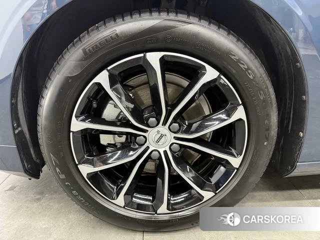 Volvo S60 id 4253611 из Китая 14