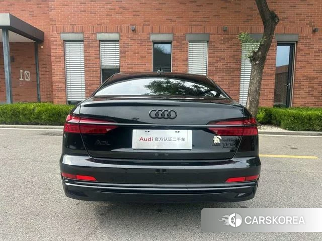 Audi A6L id 4348968 из Китая 19